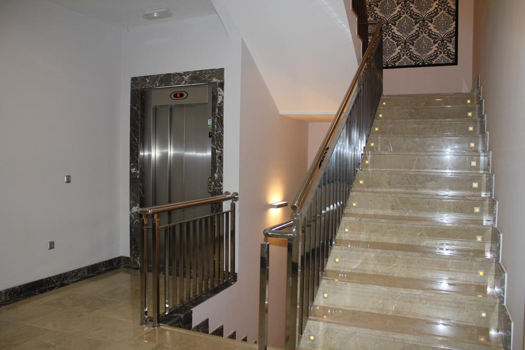 Hospedium Hotel Vittoria Colonna เมดินา เด ริโอเซโก ภายนอก รูปภาพ
